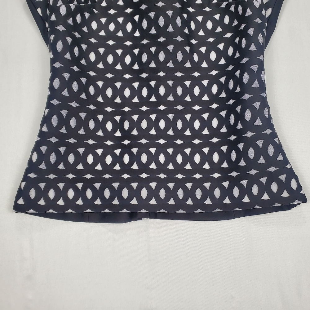 Calvin Klein Dressy Sleeveless Blouse with Tapered Waist Black / Gray Size Small - Picture 5 of 11